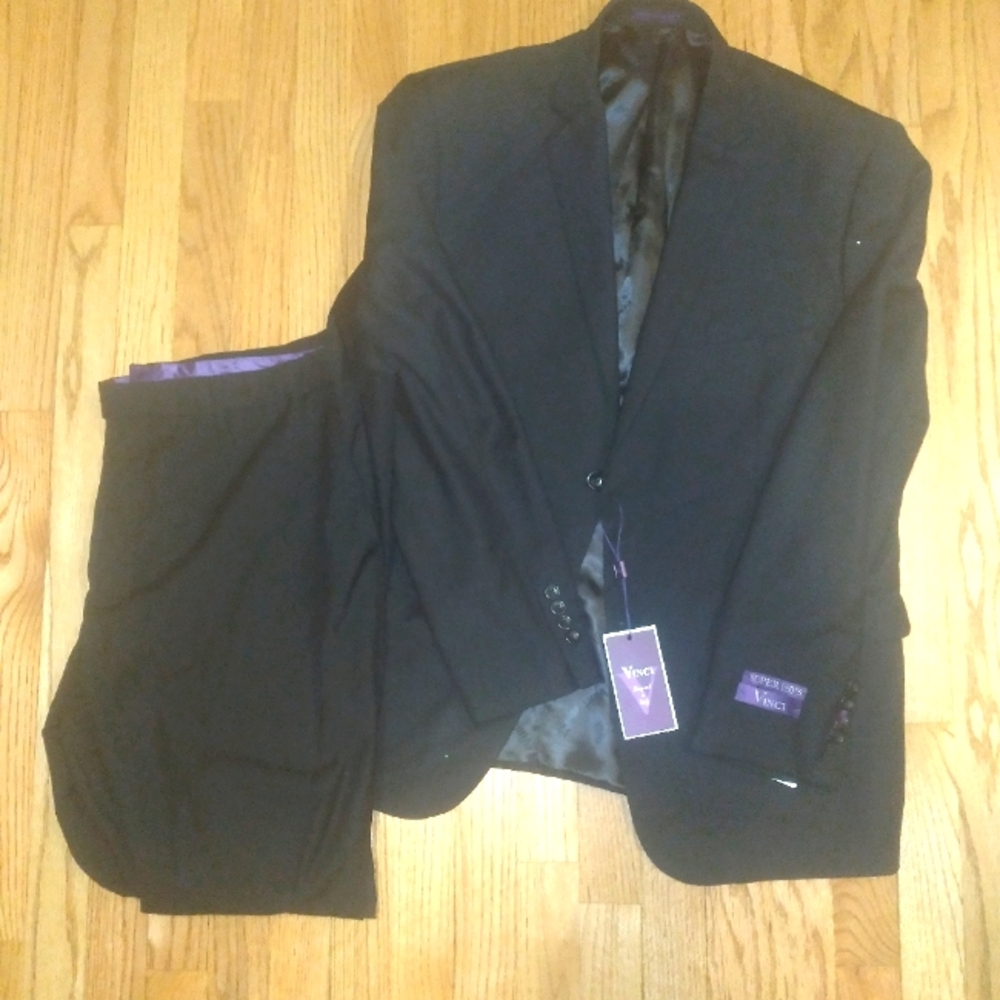 Vinci suit